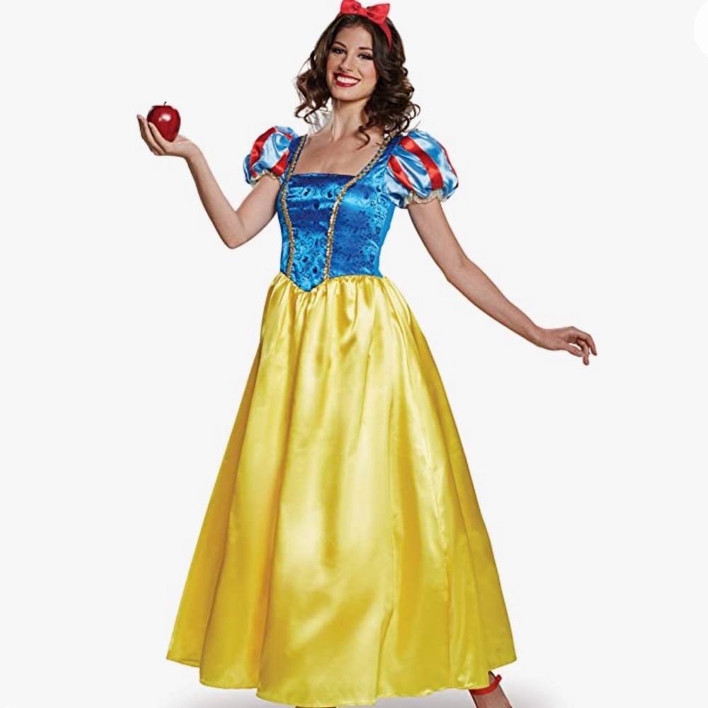 Snow White Halloween costume